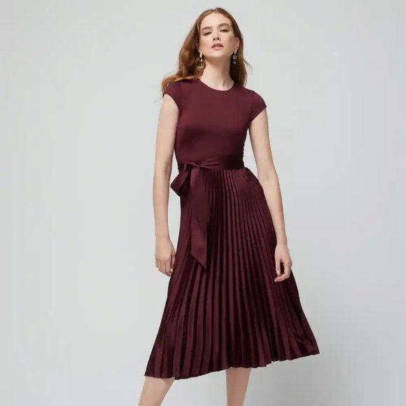 WHBM $180 Scuba Knit & Satin Pleated Dress Burgundy Port 10 12 14 - Picture 1 of 6